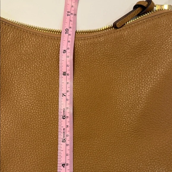 COACH Ellie File Bag in Gold/ Light Saddle NWOT - Picture 12 of 14